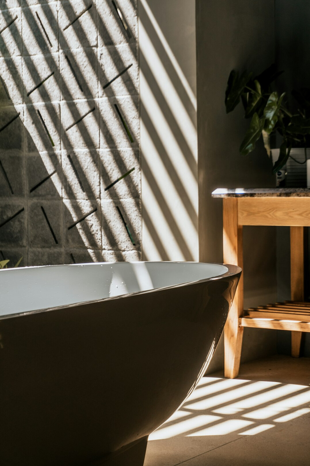 clean bathroom tiles